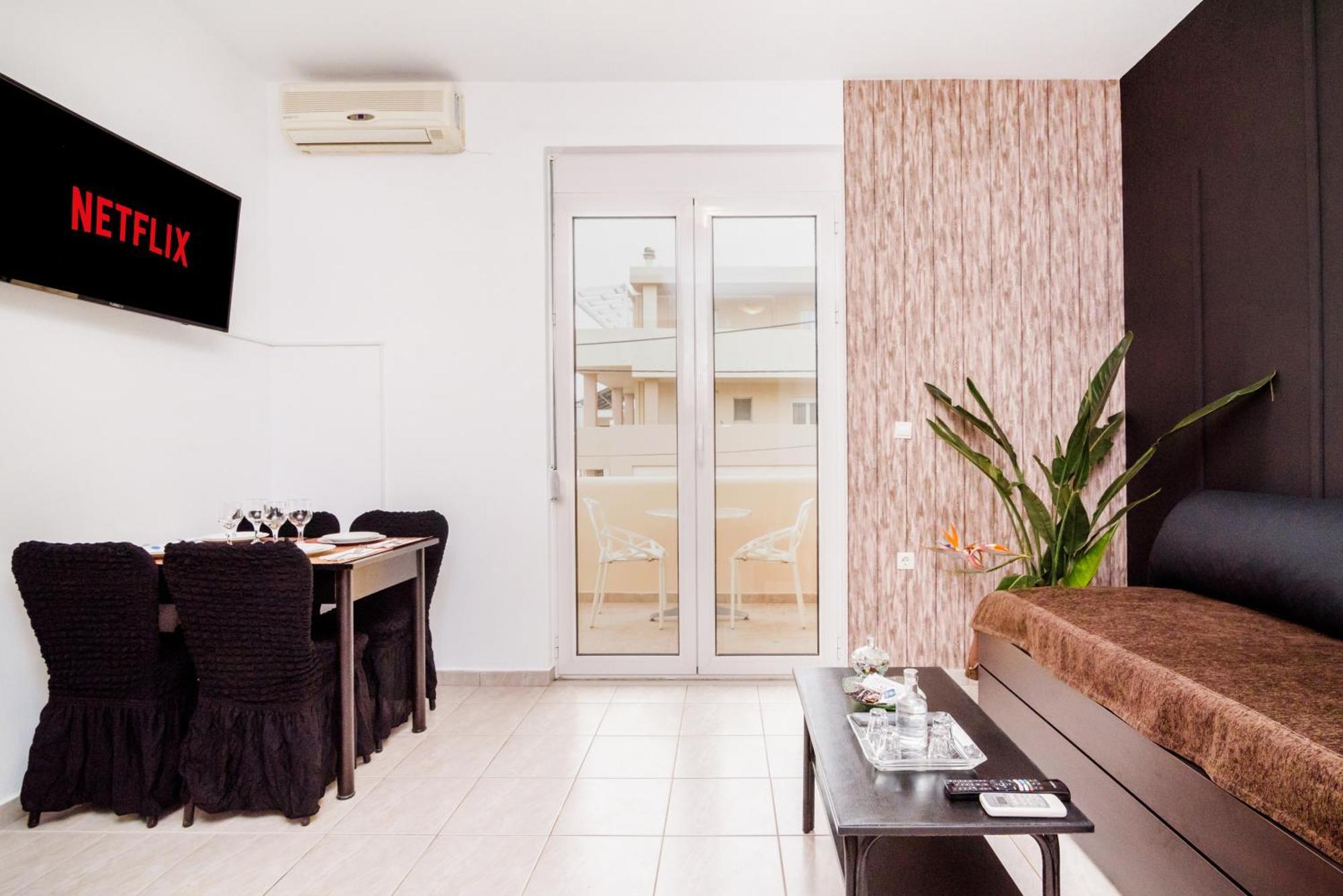 Pearl Seaside Luxury Apartments 2 Chania  Exteriör bild